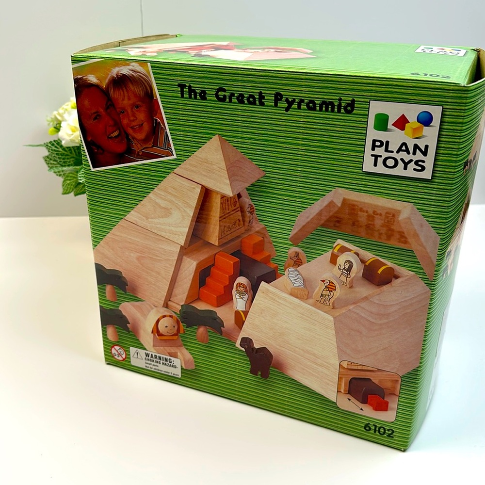 Plan Toys The Great Pyramid